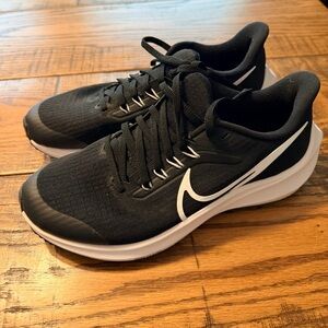Nike Youth Air Zoom